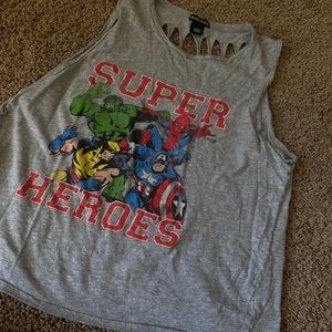 Marvel T Shirt l